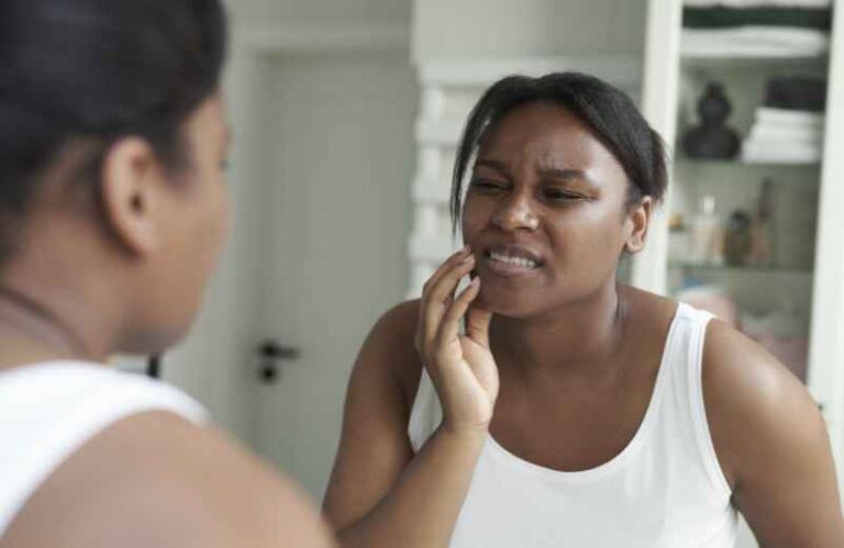 Remèdes maison pour soulager un mal de dent : Tout savoir